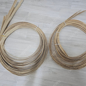 대나무살 죽공예 3M 짜리 각각 폭 1.5cm, 2cm / 두께 0.8mm, 1mm