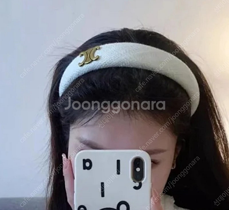 [팝니다] 셀린느 머리띠 저렴하게 판매 합니다!--3