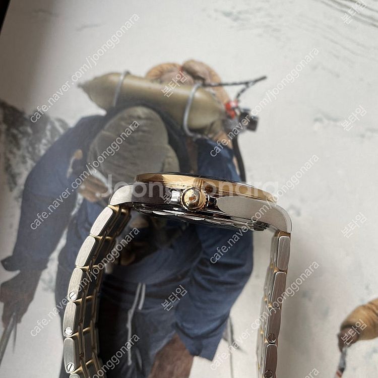 오메가 씨마스터 300 검판 옐로우골드 콤비 42mm ...--7