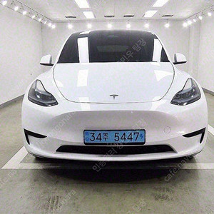 테슬라 모델 Y 중고 테슬라 중고 흰색 2024년식 15,562km RWD 개인사업자 차량구매
