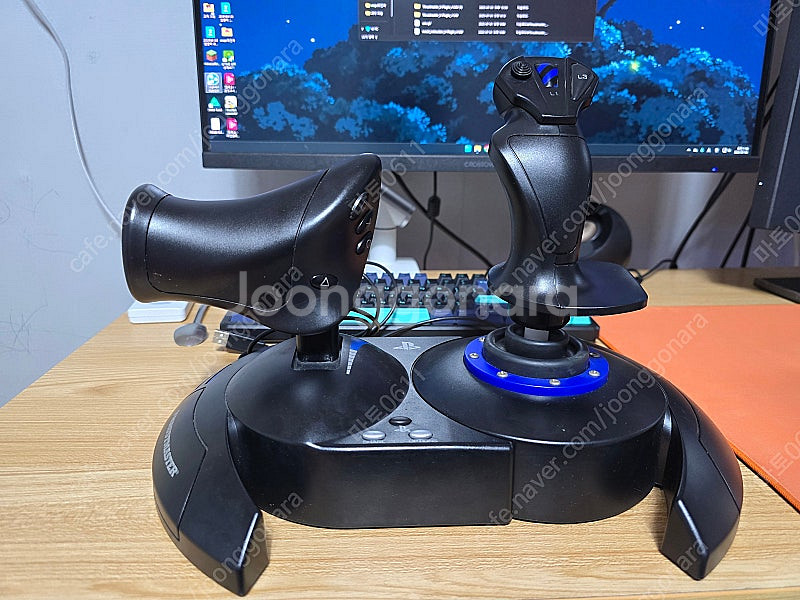 쓰러스트마스터 T.Flight HOTAS 4--0