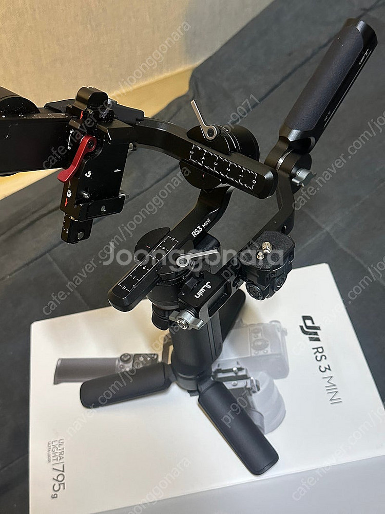 DJI 로닌 RS3 MINI 짐벌 판매합니다--0