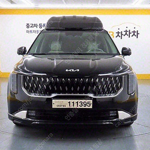 기아 더뉴 카니발 중고 가격 중고 카니발 검정색 2025년식 25km HEV 하이리무진 9인승 시그니처 중고자동차