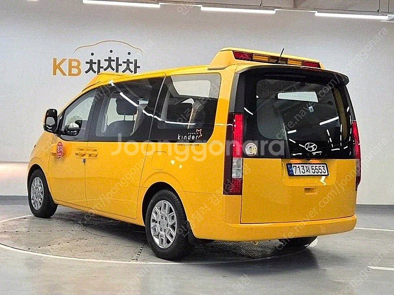 어린이보호차 중고 스타리아 중고차 노란색 2023년식 ...--3