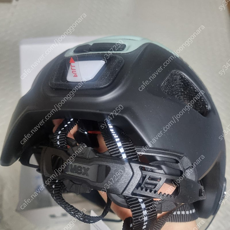 UVEX 피날레바이저 사이클/등산 자외선 차단 헬멧 52-57cm 미개봉 이미지