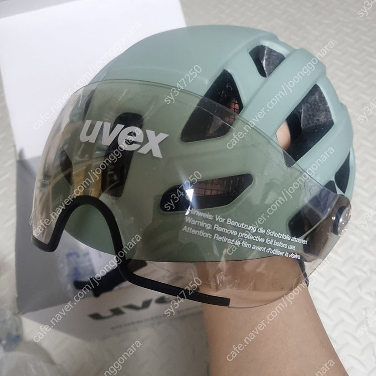 UVEX 피날레바이저 사이클/등산 자외선 차단 헬멧 52-57cm 미개봉 이미지