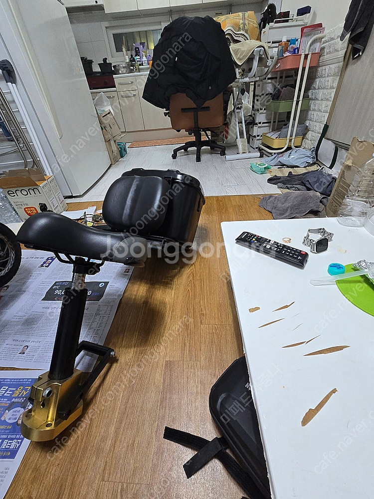 듀얼트론 썬더1 썬더2 등받이 안장 팝니다--0