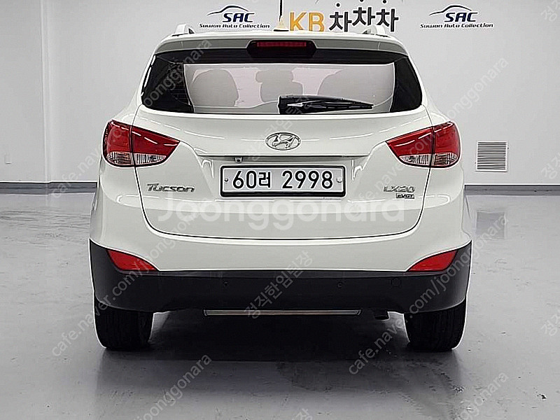 현대 투싼iX 2WD VGT LX20 중고차 선착순 판...--2