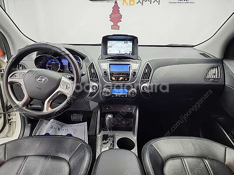 현대 투싼iX 2WD VGT LX20 중고차 선착순 판...--6