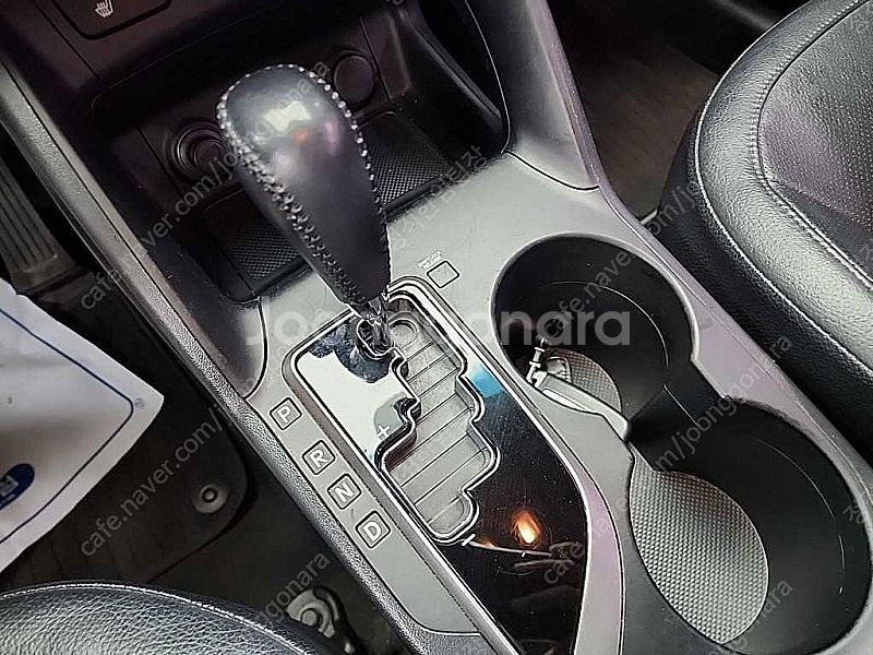 현대 투싼iX 2WD VGT LX20 중고차 선착순 판...--7