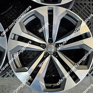 아우디 Q8 55 TFSI 정품 22인치 순정휠 한대분 최저가