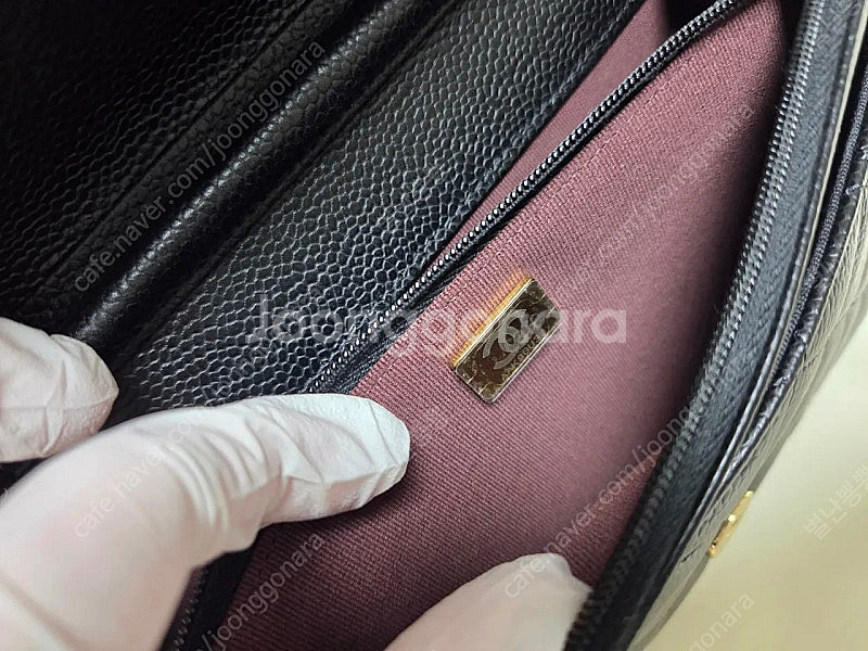 샤넬 클래식 WOC 캐비어 금장 내장칩--5