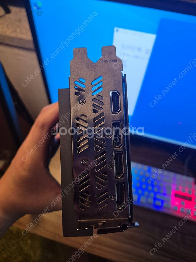 컬러풀 RTX3070 TI 그래픽카드 글카 팔아요--1