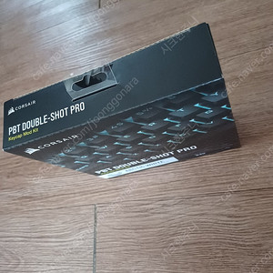 (단순개봉)커세어 DOUBLE SHOT PRO PBT 화이트 한글키캡 팝니다