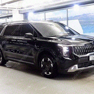 기아 더뉴 카니발 중고 가격 중고 카니발 검정색 2024년식 51,074km HEV 9인승 시그니처 중고자동차