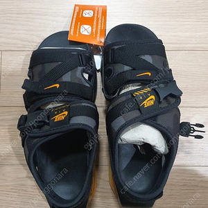 나이키 에어맥스 솔 샌들 새제품