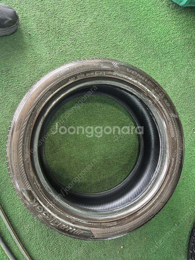 225 50 18 한국타이어 s2 as 중고타이어 1개...--0