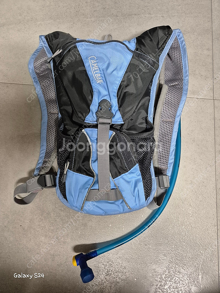 카멜백 배낭 1.5L 물통백 런닝 MTB 4만원 경기도...--0