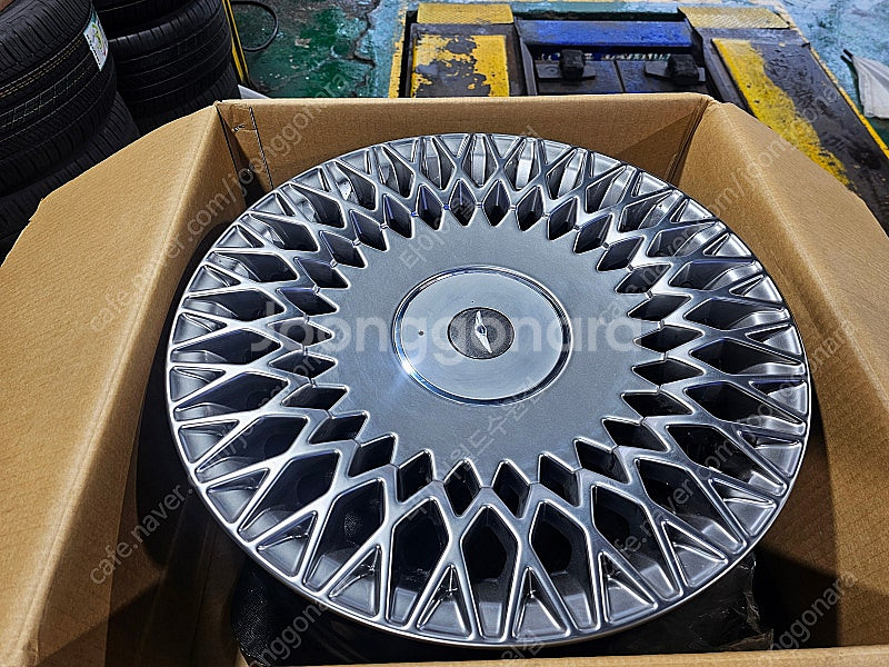[판매] 제네시스 g80 g90 eq900 19인치 a...--3
