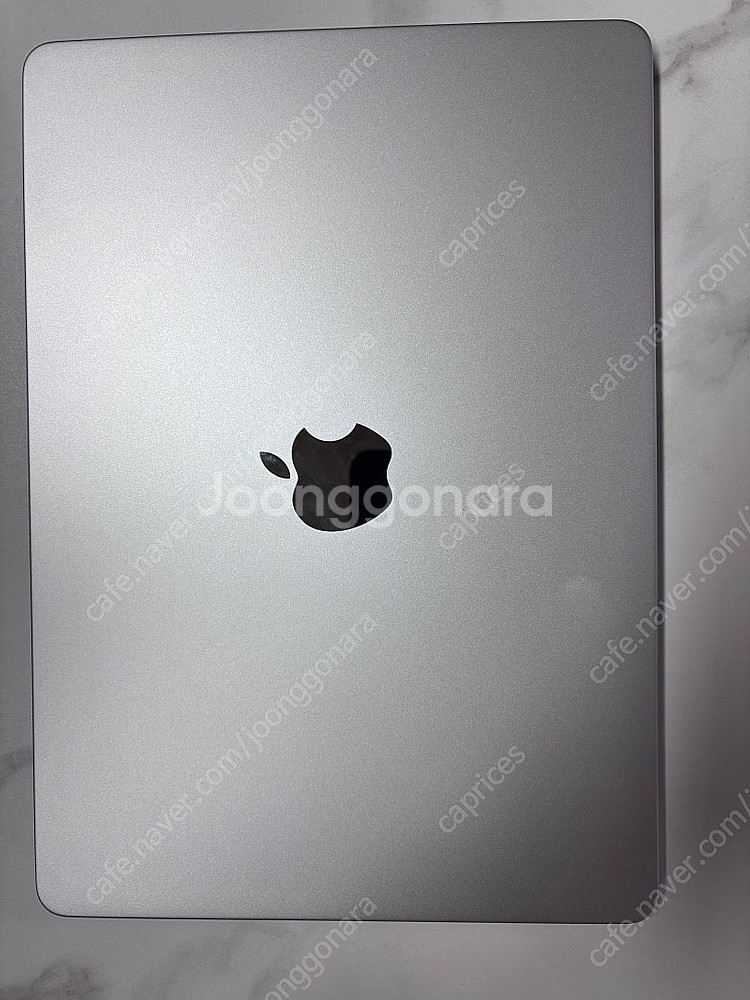 맥북에어 M2 실버 8GB 512GB 85만원--4