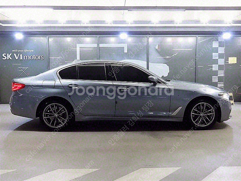 BMW 5시리즈 중고 BMW 520D 중고 5시리즈 중...--4