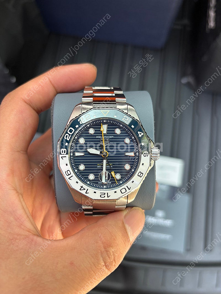 태그호이어 아쿠아레이서 프로페셔널 300 GMT--0