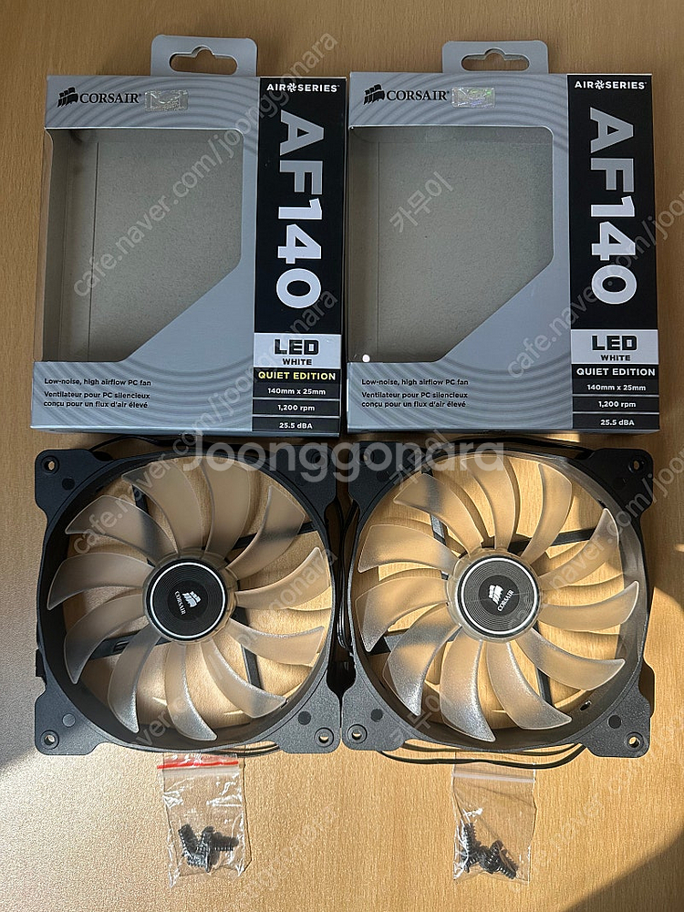 CORSAIR AF-140 Quiet Edition L...--0