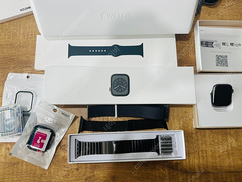 애플워치8 45미리 스테인리스 그라파이트 팝니다.--1
