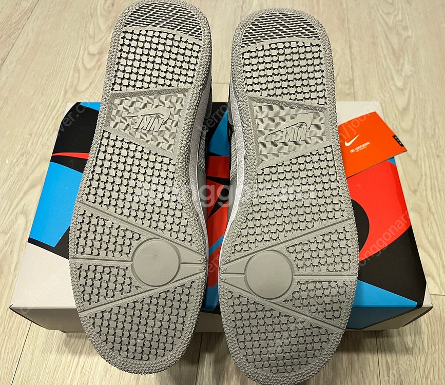 [SELL] 나이키 X 트래비스 스캇 맥 어택 (255...--4
