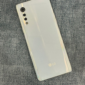 LG 벨벳 128G 화이트 21년 1월개통 무잔상 작은멍 7만원 판매해요