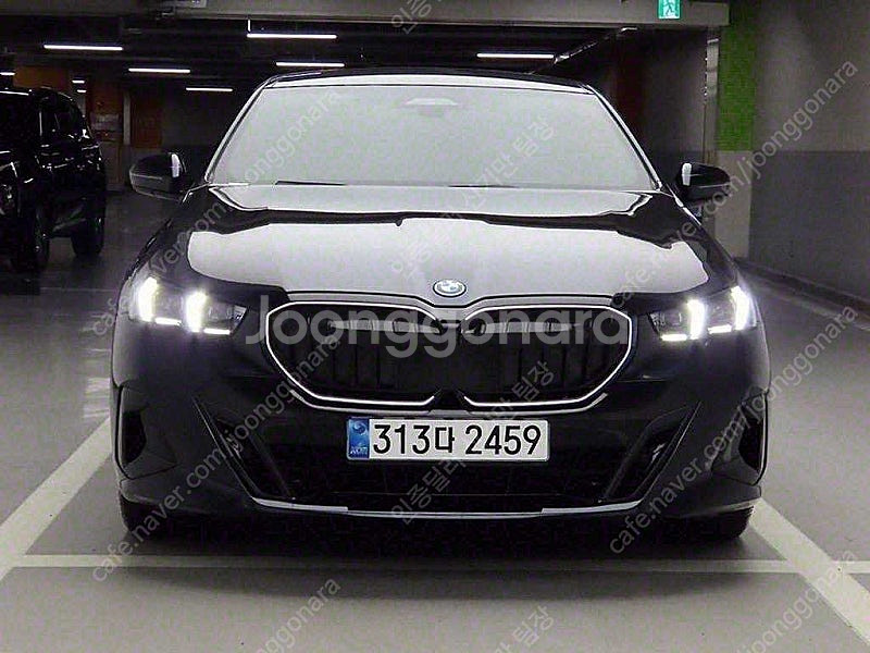 블랙 2024년형 BMW 5시리즈 중고 6,078 km...--6