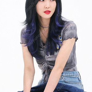 새상품) 러브이즈트루 크롭 (여자친구 유주님 착용), 오드원아웃 크롭 가디건