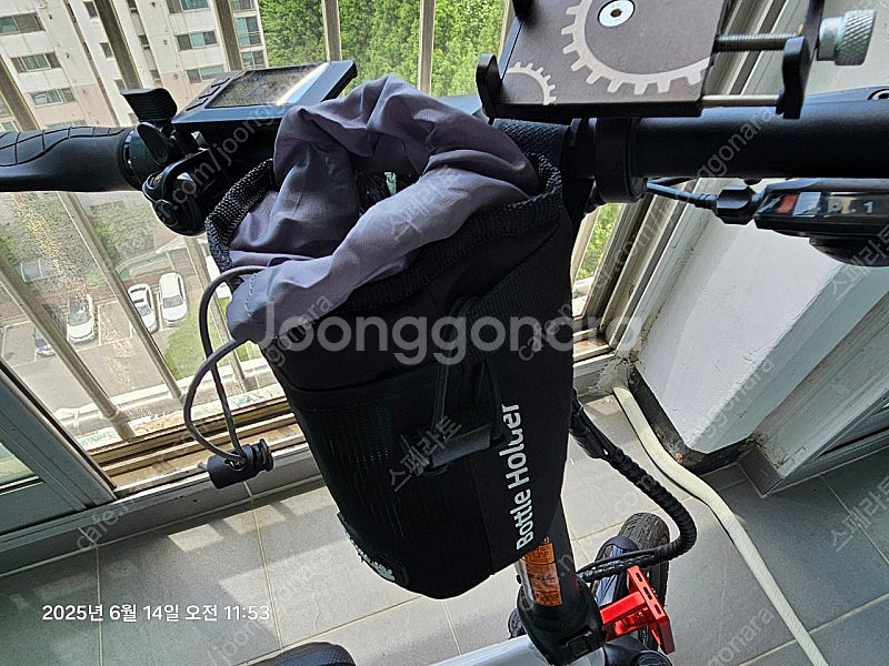 엘파마 스키드 전기자전거 화이트--3
