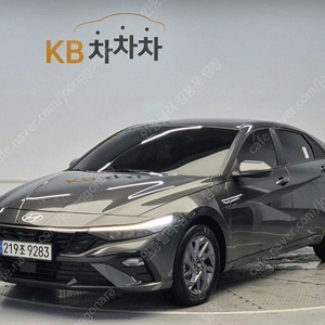 아반떼 중고차 아반떼 더 뉴 아반떼 CN7 중고 회색 2024년식 31,376km 1.6 가솔린 모던 중고자동차