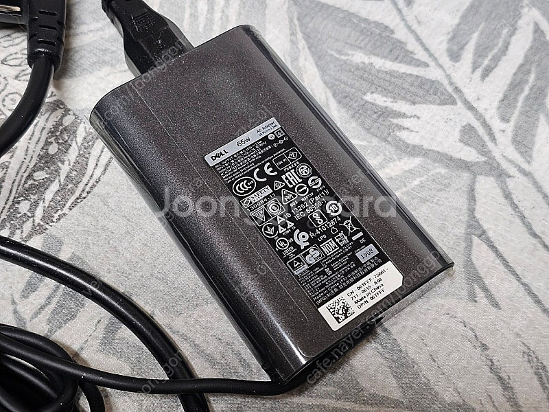 델 노트북용 아답터 HA65NM130 정품 거의새거 무...--0