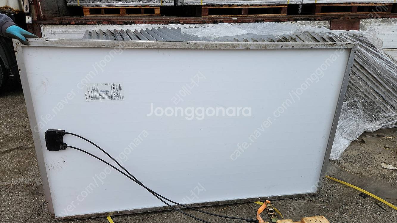 국산 240와트 중고 태양광패널 판매합니다.--1