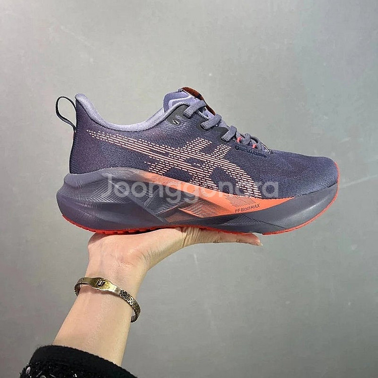 하이포인트 [Asics] 아식스 노바블라스트 5--1