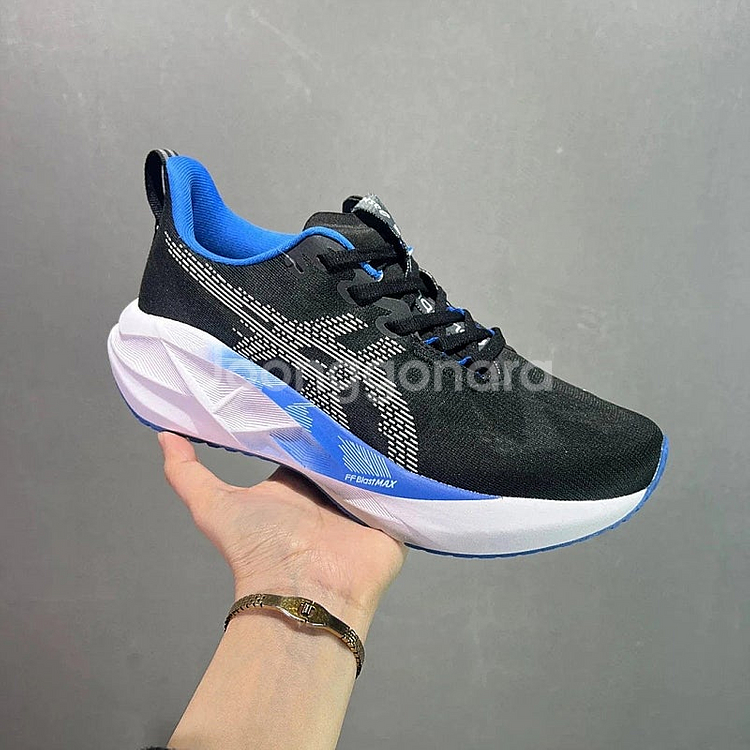 하이포인트 [Asics] 아식스 노바블라스트 5--9