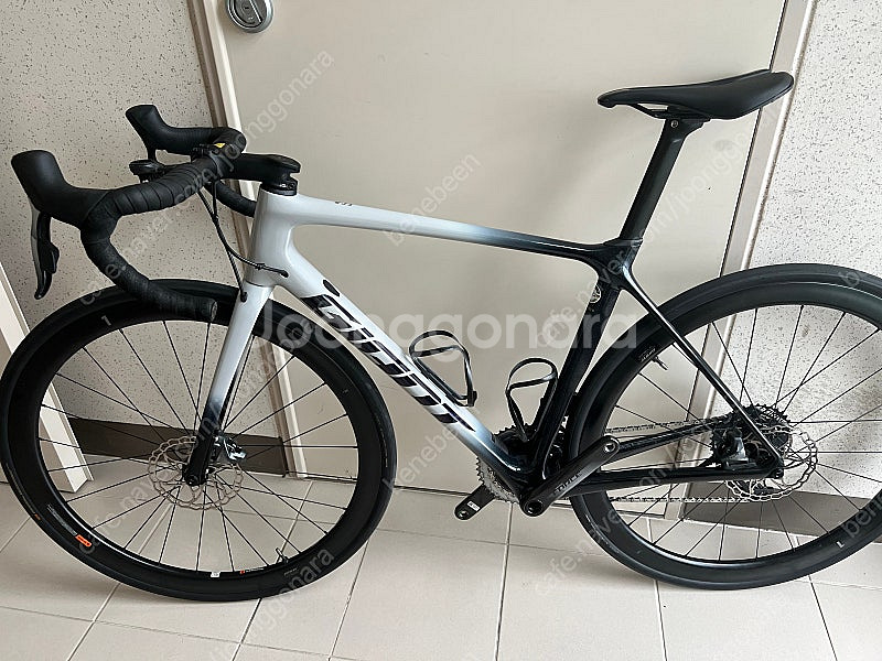 22년식 자이언트 TCR AR PRO M사이즈--6