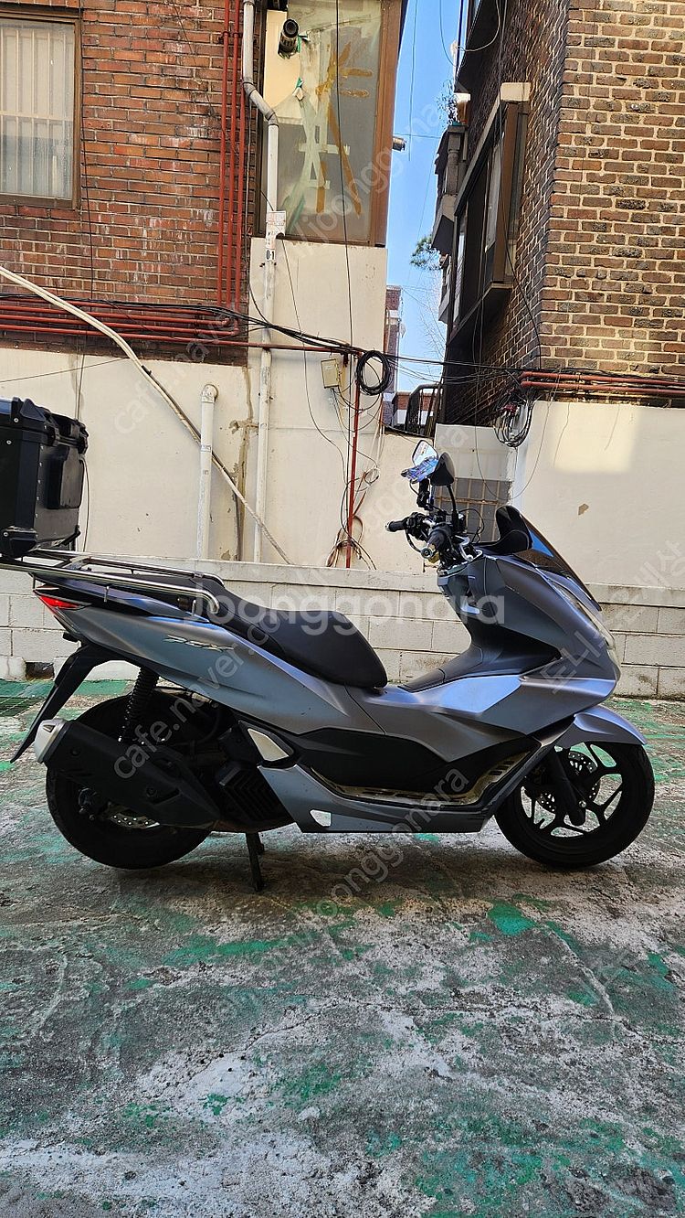 21년식 PCX ABS모델 배달셋팅 판매해요--3