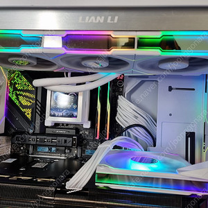 리안리 Hydroshift LCD 360TL 화이트 서린 판매