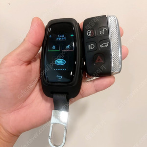 랜드로버 SUV 레인지로버, 디스커버리 모든차종 다양한 연식 자동차키를 신형 LCD 디스플레이키로 컨버전 업그레이드 전환 제작 편리한 근접도어 PKE 기능 활성화 추가 작업