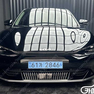 [기아]EV6 롱레인지 AWD 어스2023 년식 검정색 중고자동차매물