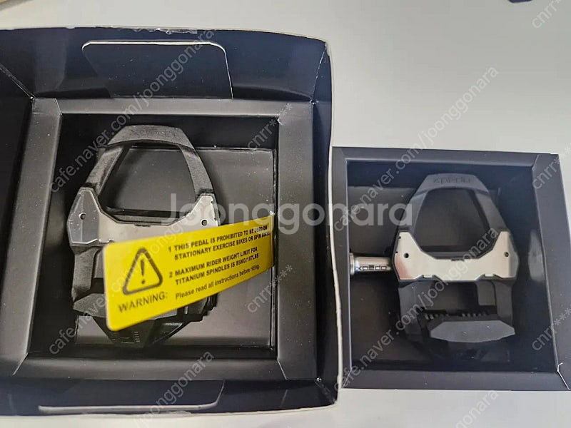 엑스페도 스러스트 소닉 클릿 페달 새 상품 팝니다.--1