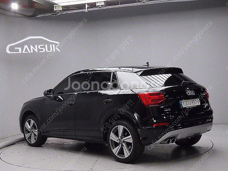 아우디 Q2 35 TDI 프리미엄 중고차 선착순 판매합...--2