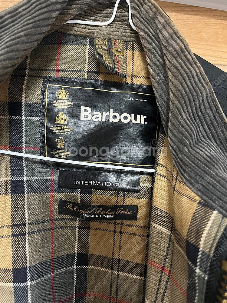 바버 Barbour 인터네셔널 팝니다--3