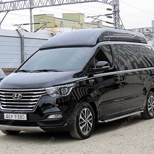 그랜드 스타렉스 중고 더 뉴 그랜드 스타렉스 중고차 리무진 검정색 2019년식 73,696km 2WD 리무진 9인승 익스클루시브 중고차카페