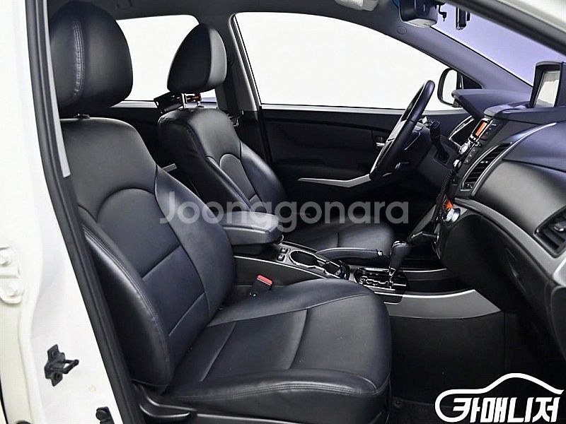 뉴코란도C 4WD 2.0 어드벤처 2015 년 중고차◆...--1