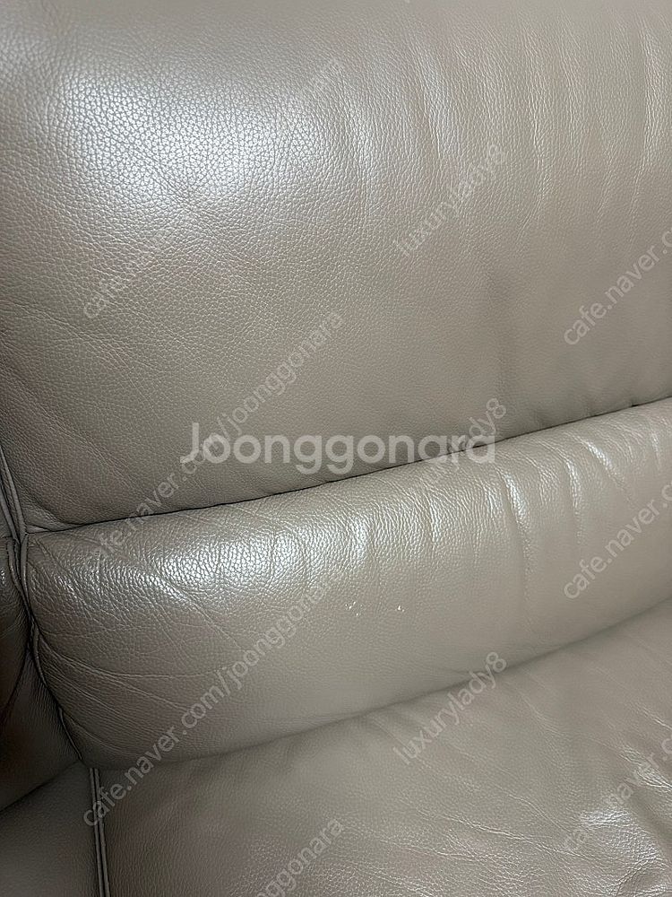 다우닝쇼파 판매합니다.(4인)--4