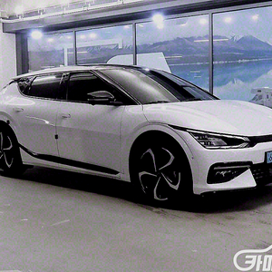 기아 EV6 롱레인지 AWD 중고 EV6 롱레인지 AWD 중고차
